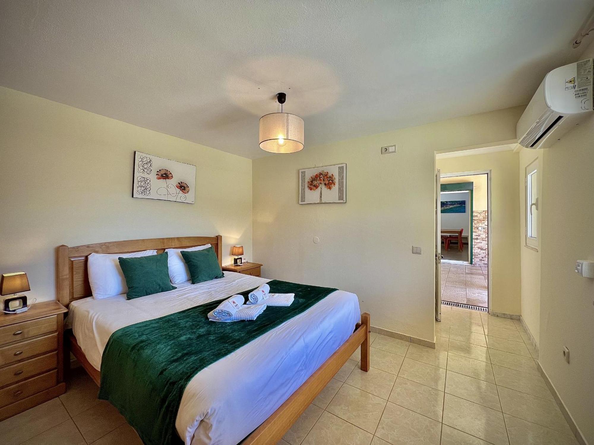 Albufeira Summer Villa 2 With Pool By Homing ภายนอก รูปภาพ