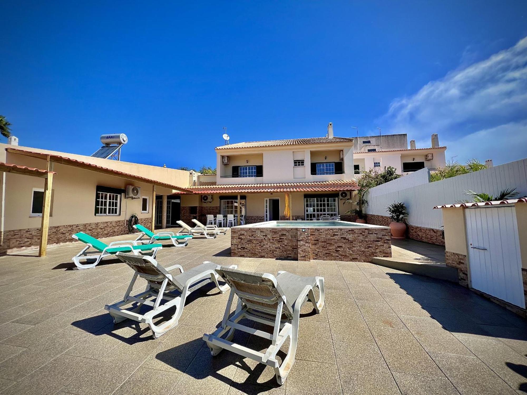 Albufeira Summer Villa 2 With Pool By Homing ภายนอก รูปภาพ